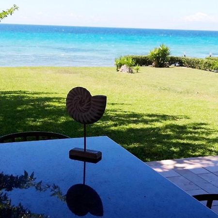 Villa 3Ω Nea Skioni Exteriér fotografie